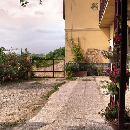 La Gatta לינה וארוחת בוקר